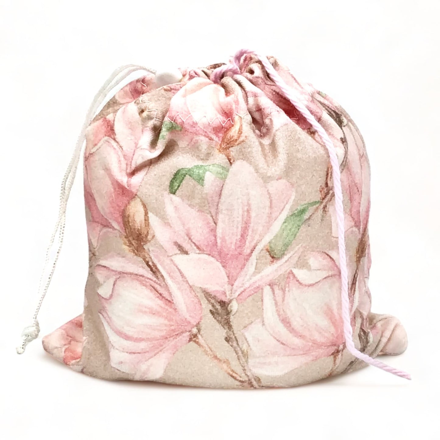 Saucer Magnolia on Beige